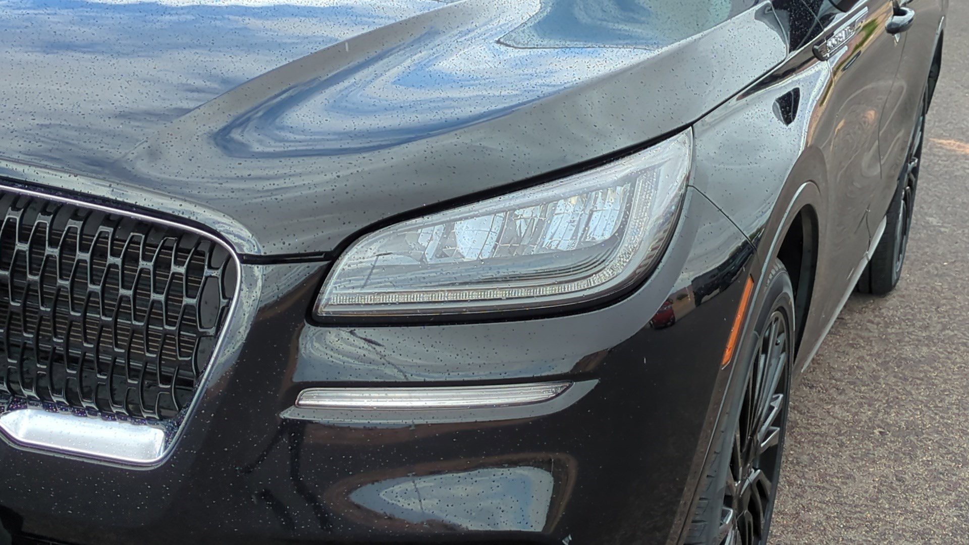 Used 2022 Lincoln Corsair Reserve FWD image 10