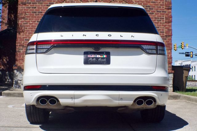 Used 2025 Lincoln Aviator Black Label w/ Jet Appearance Package AWD/4WD image 6