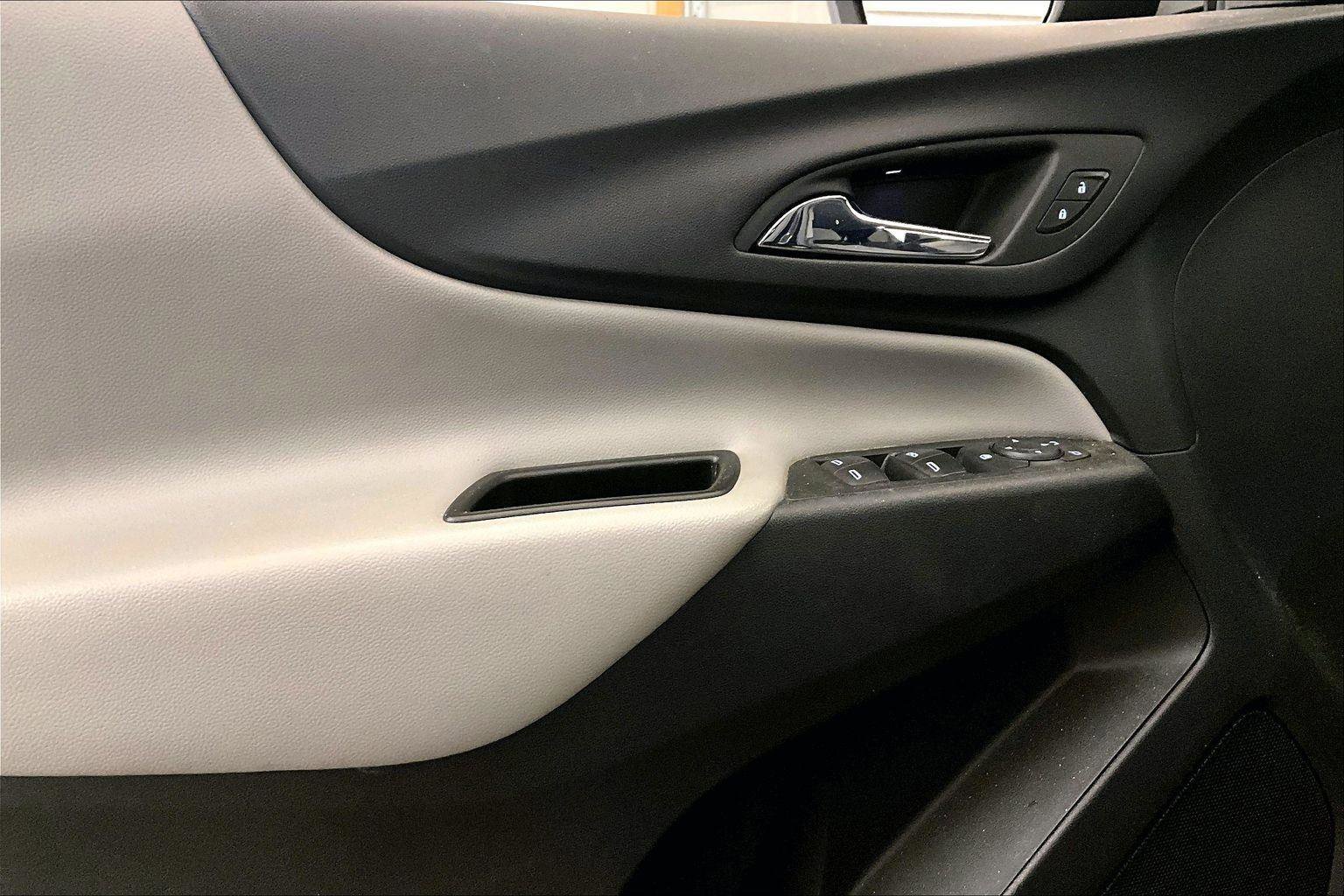 Used 2024 Chevrolet Equinox LS image 22