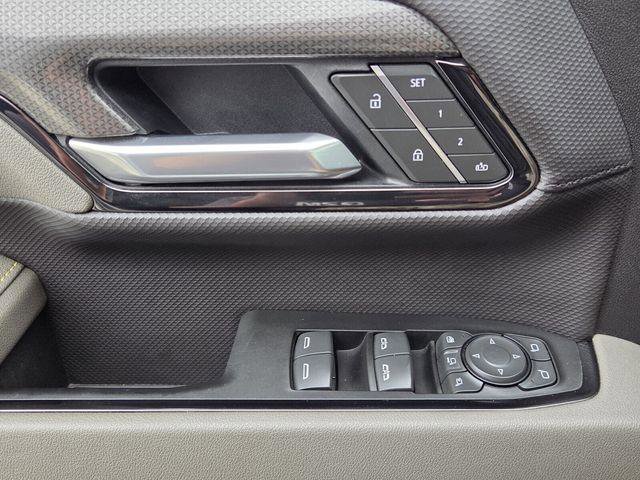 Certified 2025 Chevrolet Silverado 2500 ZR2 w/ Technology Package image 61