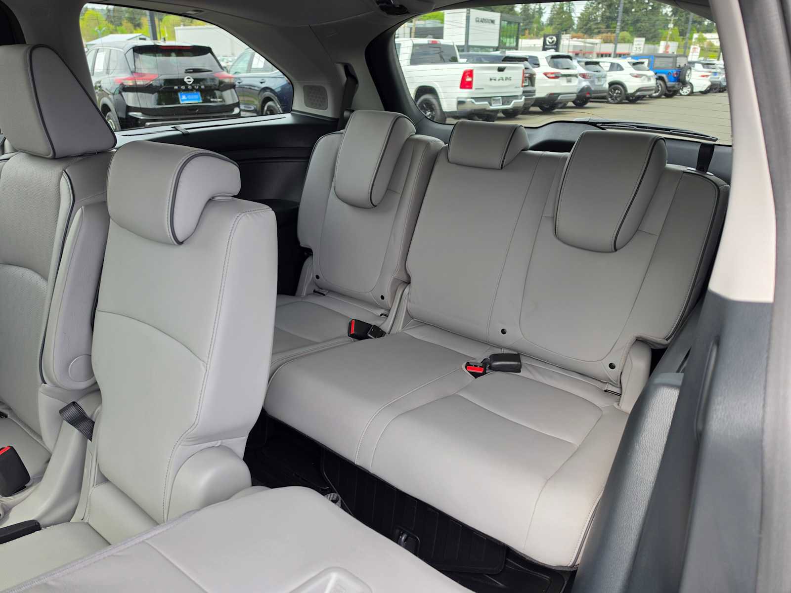 Used 2024 Honda Odyssey Elite image 18