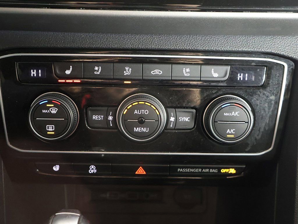 Used 2020 Volkswagen Atlas SEL R-Line image 55