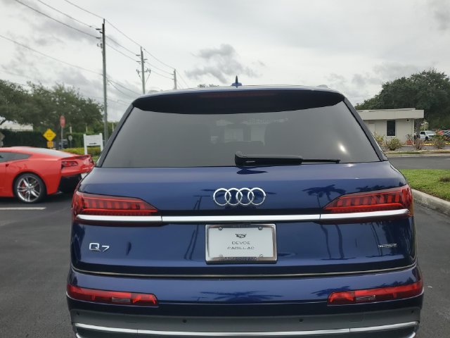Used 2020 Audi Q7 3.0T Premium Plus w/ Premium Plus Package AWD/4WD image 13