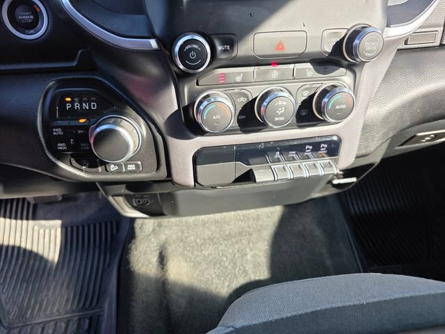 Used 2022 RAM 1500 Big Horn AWD/4WD image 23