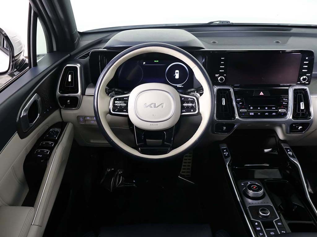 Used 2023 Kia Sorento SX Prestige w/ Panoramic Sunroof Package AWD/4WD image 43