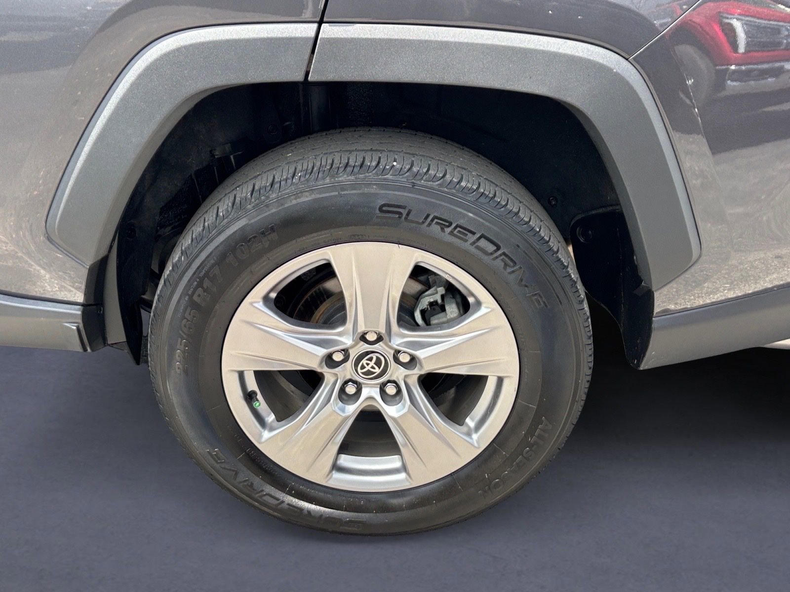 Used 2022 Toyota RAV4 XLE image 13