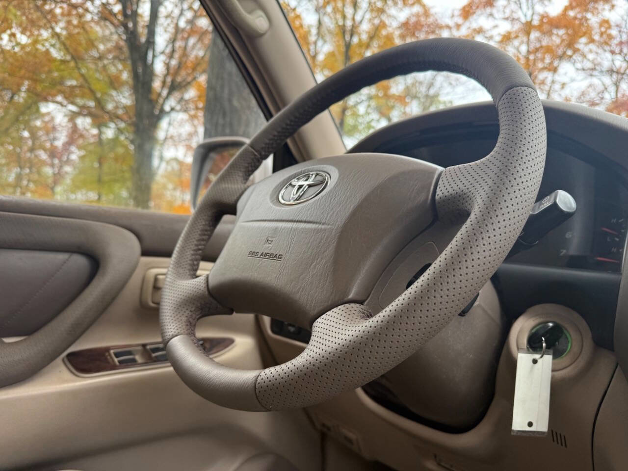 Used 2002 Toyota Land Cruiser image 13