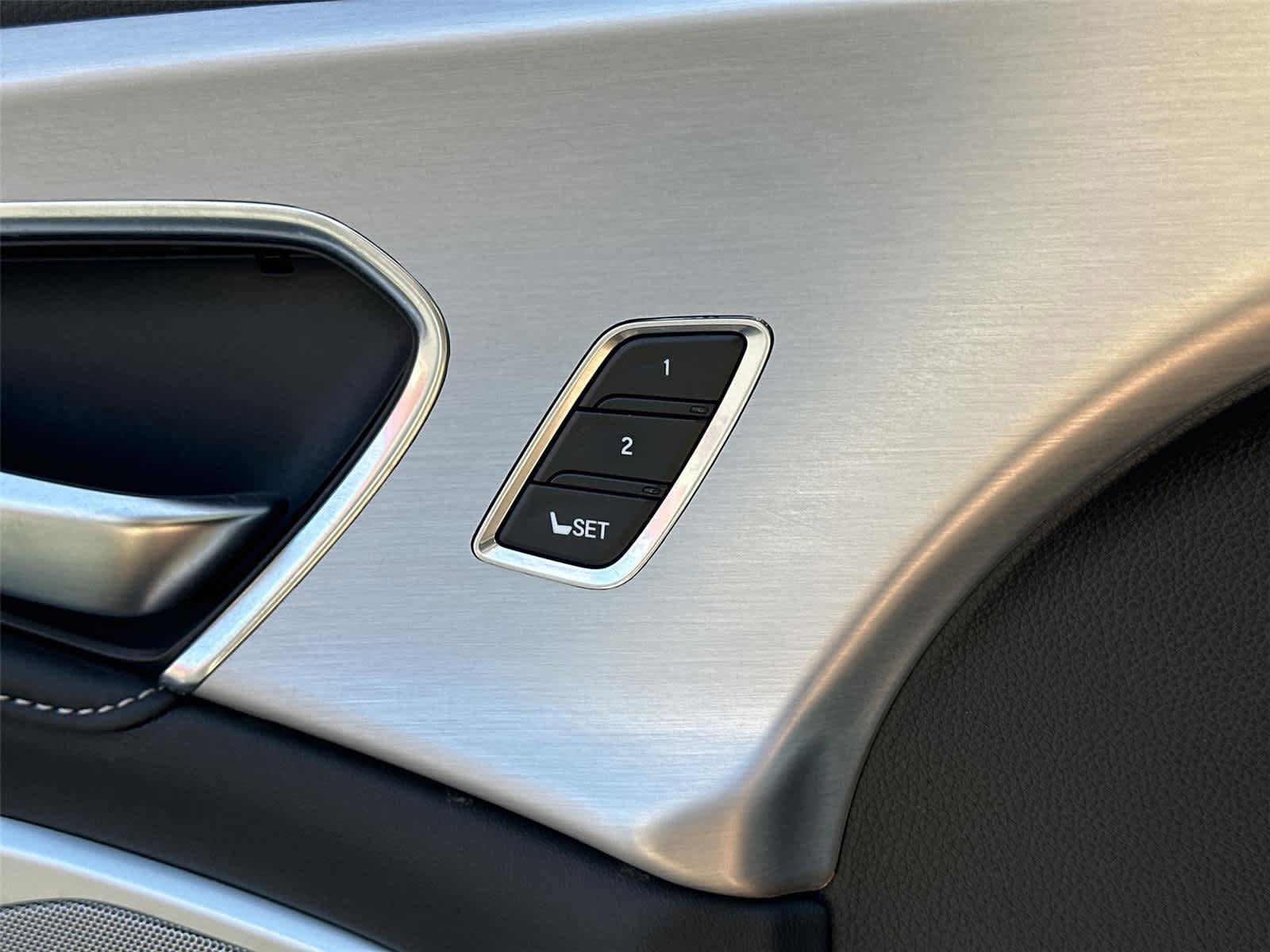 Certified 2021 Acura RDX FWD w/ Technology Package image 40