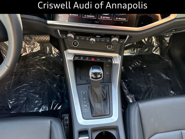 Used 2025 Audi Q3 2.0T Premium image 13