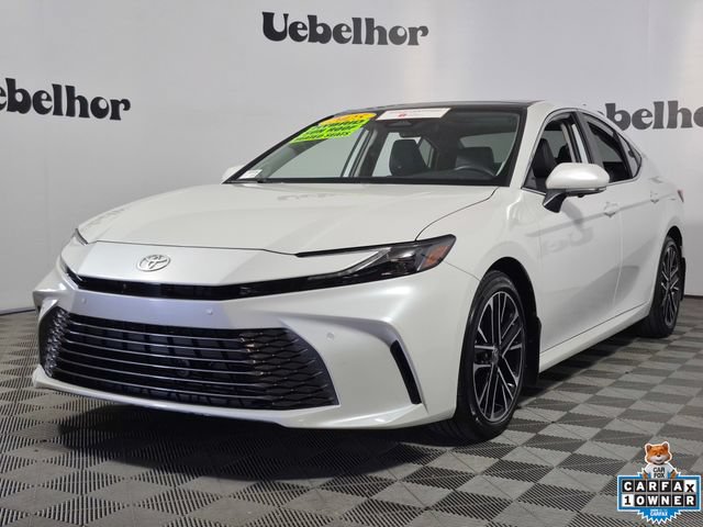 Used 2025 Toyota Camry XLE w/ Premium Plus Package FWD image 3