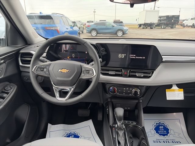 New 2026 Chevrolet TrailBlazer LT w/ LPO, Trailering Package FWD image 14