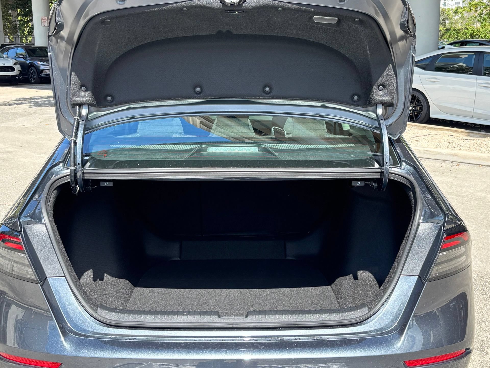 New 2026 Honda Accord SE image 9