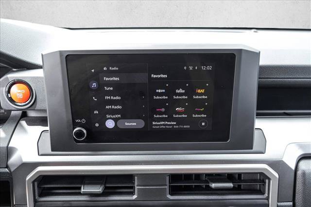 Used 2025 Toyota 4Runner TRD Sport AWD/4WD image 15