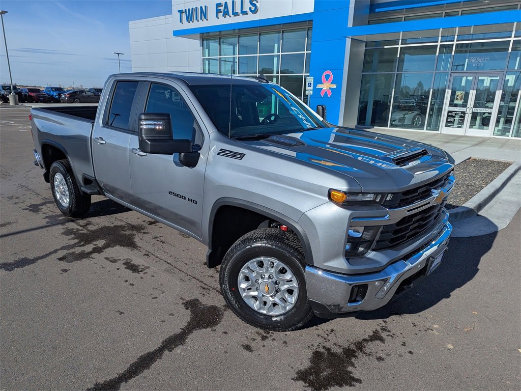 New 2026 Chevrolet Silverado 2500 LT w/ Safety Package image 2