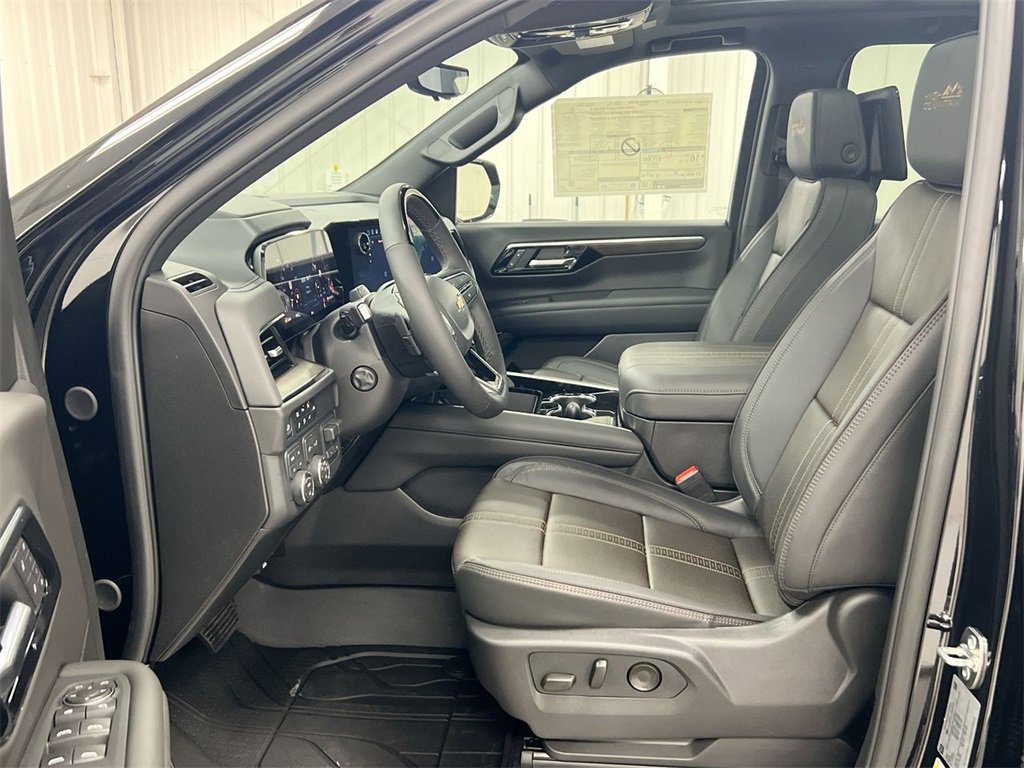 New 2026 Chevrolet Suburban High Country image 20
