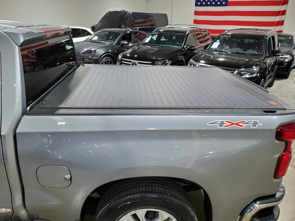 Used 2023 Chevrolet Silverado 1500 LTZ AWD/4WD image 36