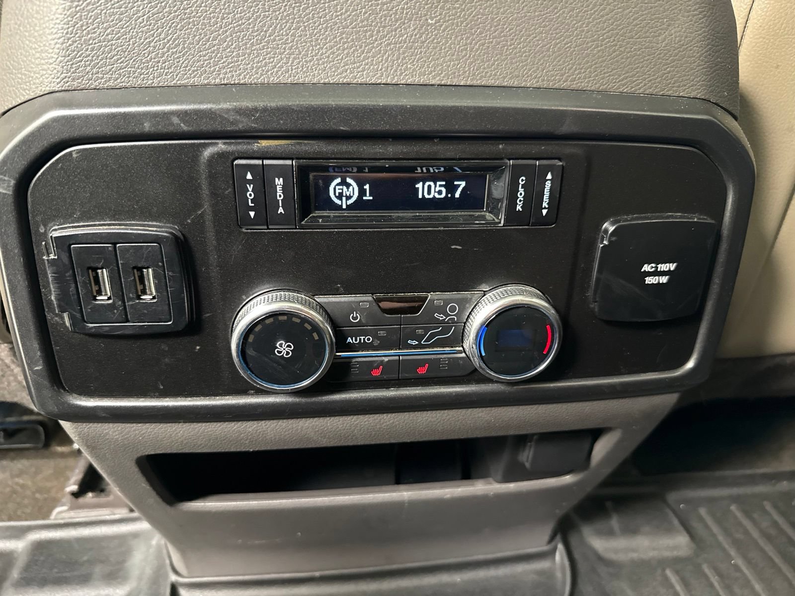 Used 2019 Ford Expedition Limited w/ Equipment Group 302A RWD image 20