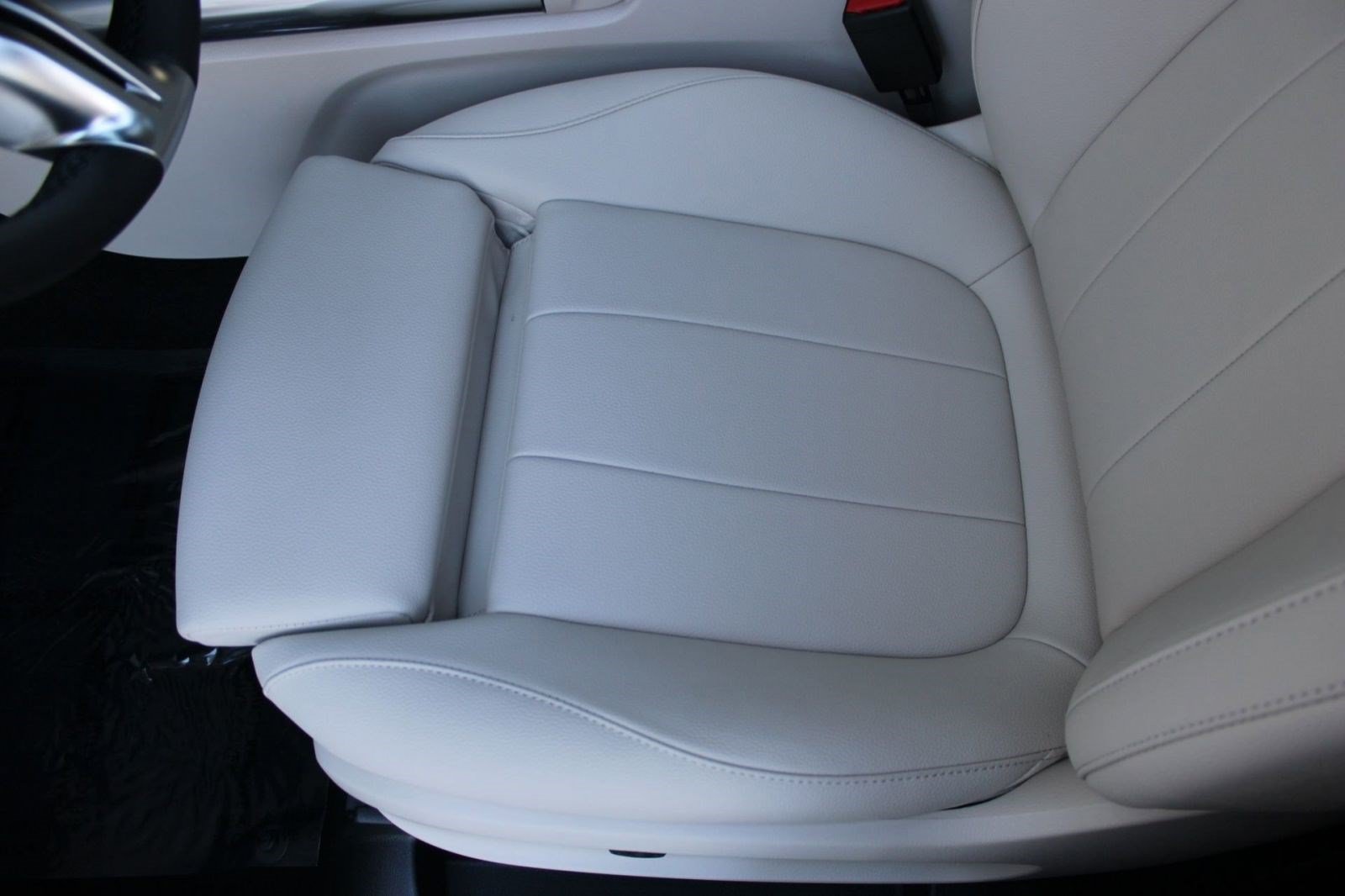 Used 2026 Mercedes-Benz GLA 250 image 14