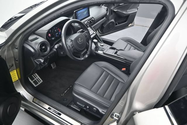 Used 2023 Lexus IS 350 F Sport RWD image 5
