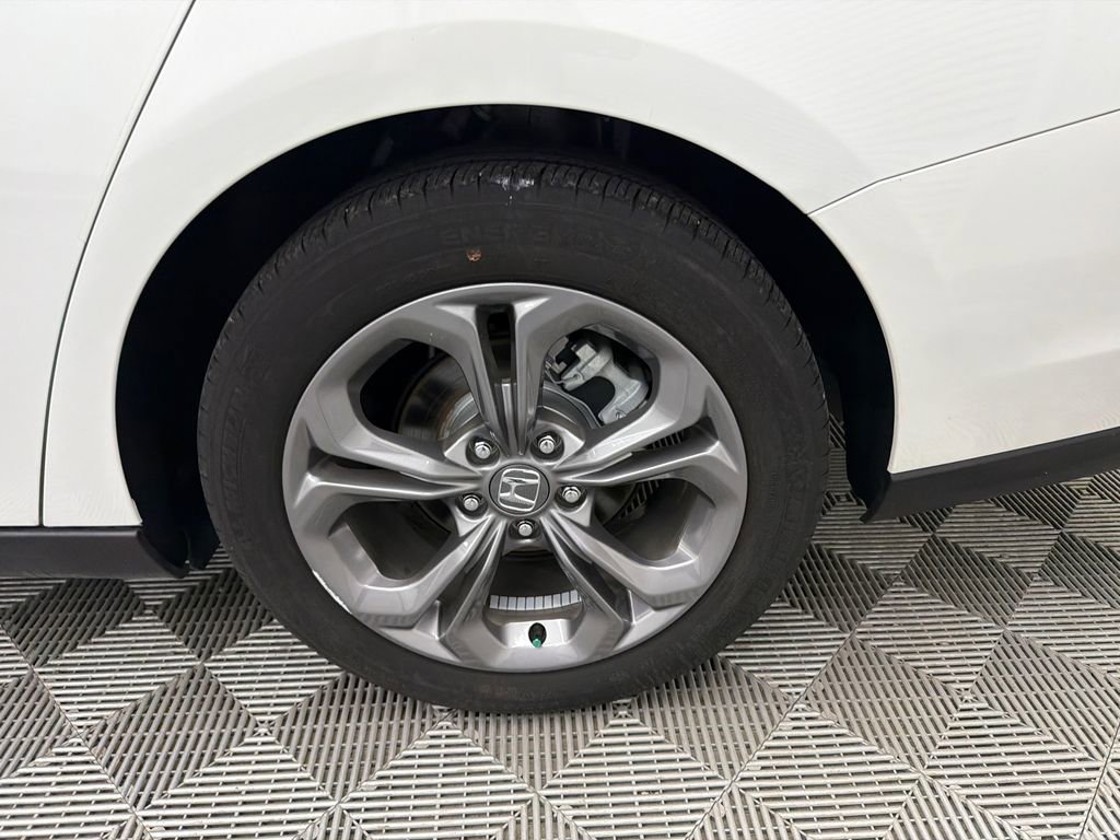 Used 2024 Honda Accord EX image 19