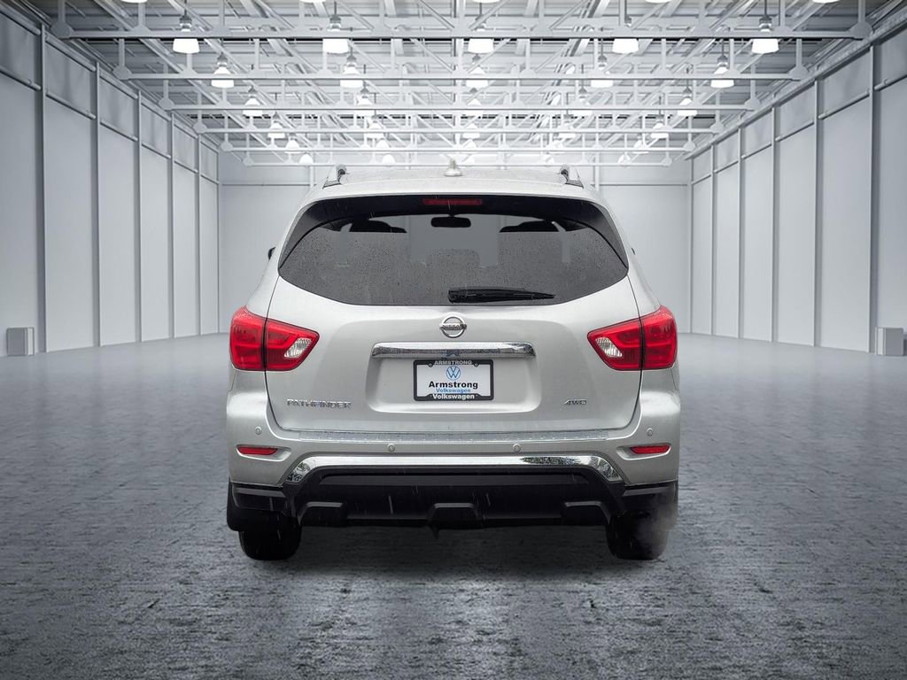 Used 2020 Nissan Pathfinder S AWD/4WD image 4