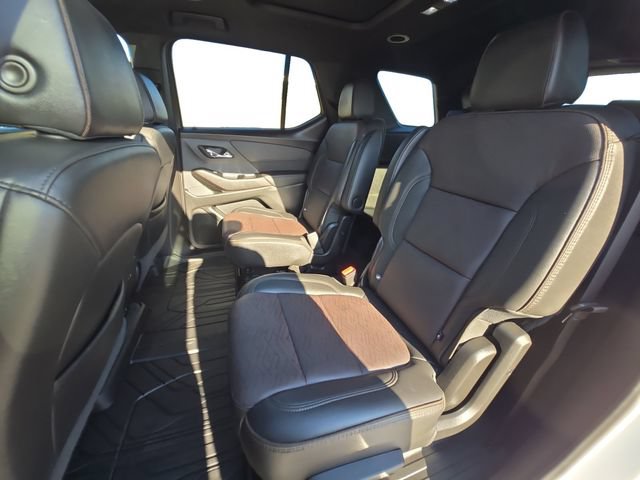 Used 2023 Chevrolet Traverse High Country AWD/4WD image 13
