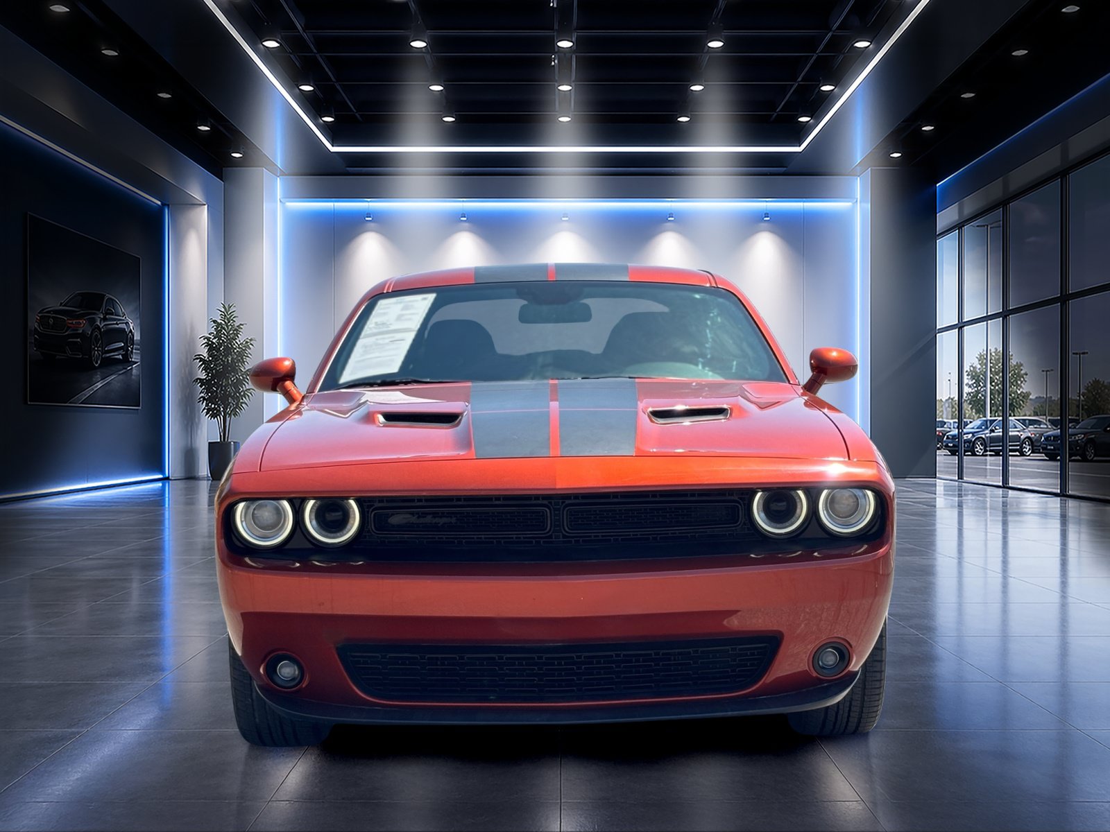 Used 2020 Dodge Challenger SXT w/ Driver Convenience Group RWD image 9