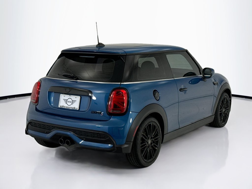 Used 2023 MINI Cooper S FWD image 5