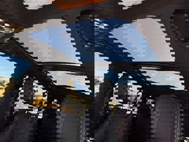 Used 2022 Mercedes-Benz GLS 450 4MATIC image 21