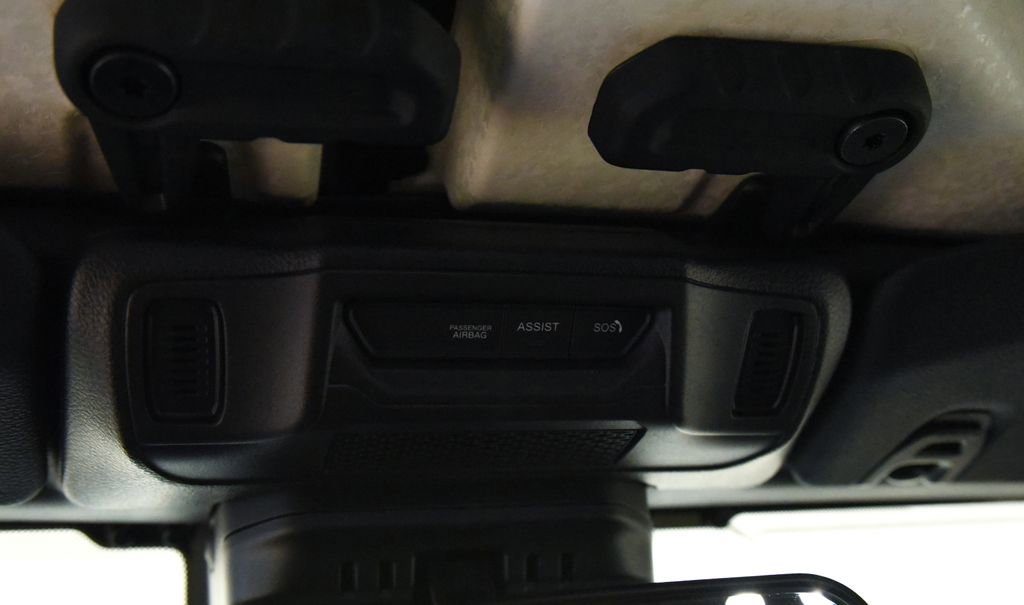 Used 2024 Jeep Wrangler Unlimited AWD/4WD image 30