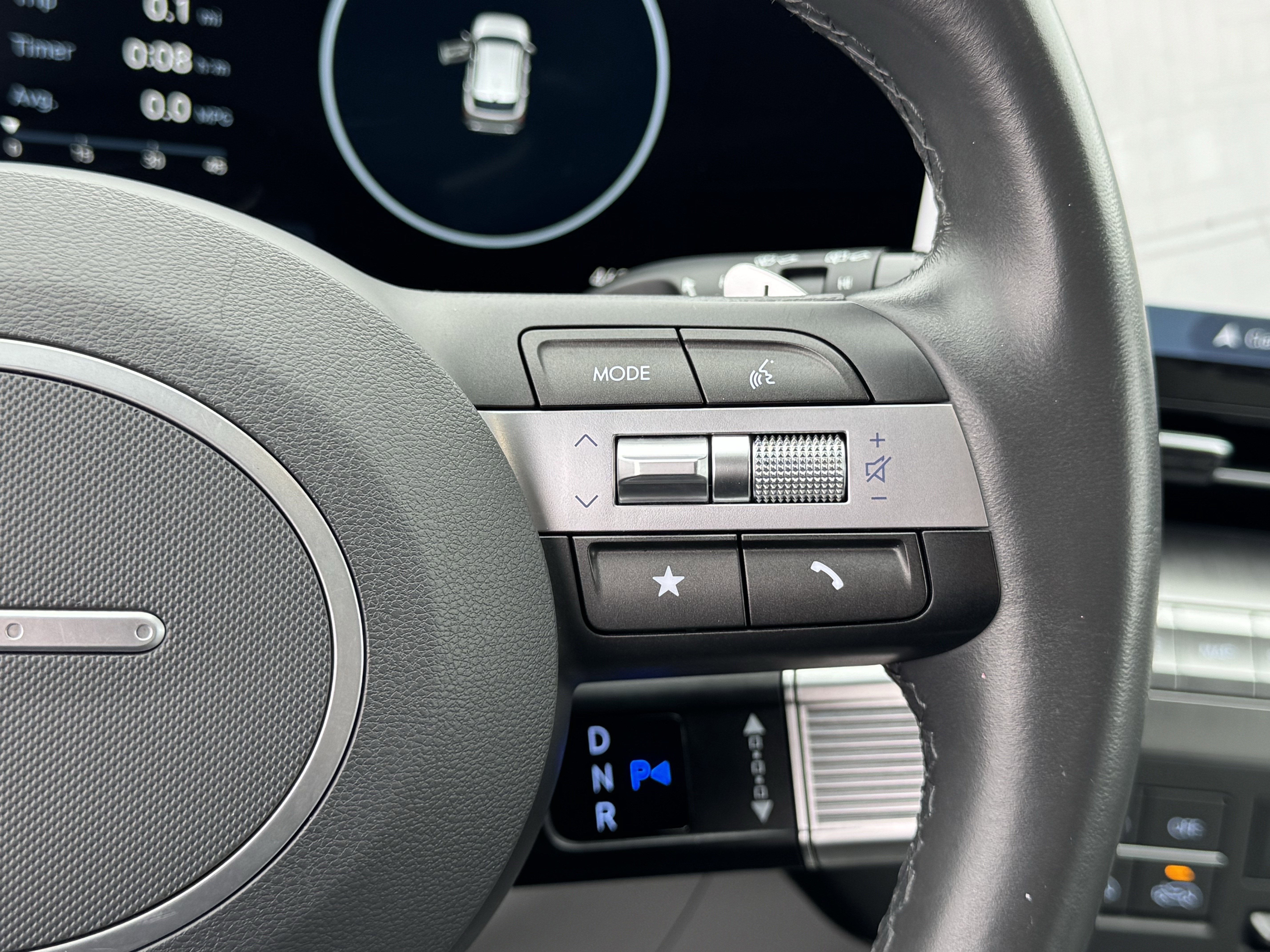 Used 2024 Hyundai Kona SEL w/ Convenience Package image 31