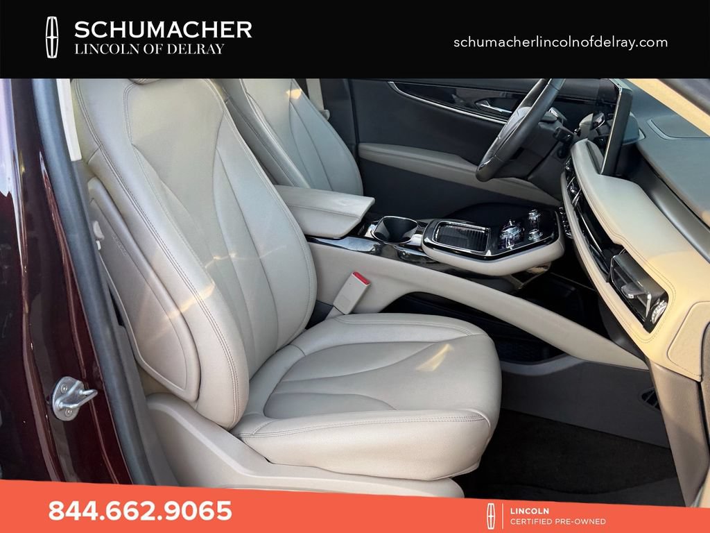 Certified 2023 Lincoln Nautilus AWD w/ Premium Package image 19