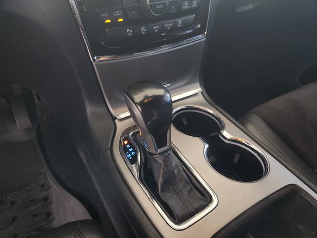 Used 2020 Jeep Grand Cherokee Altitude RWD image 18