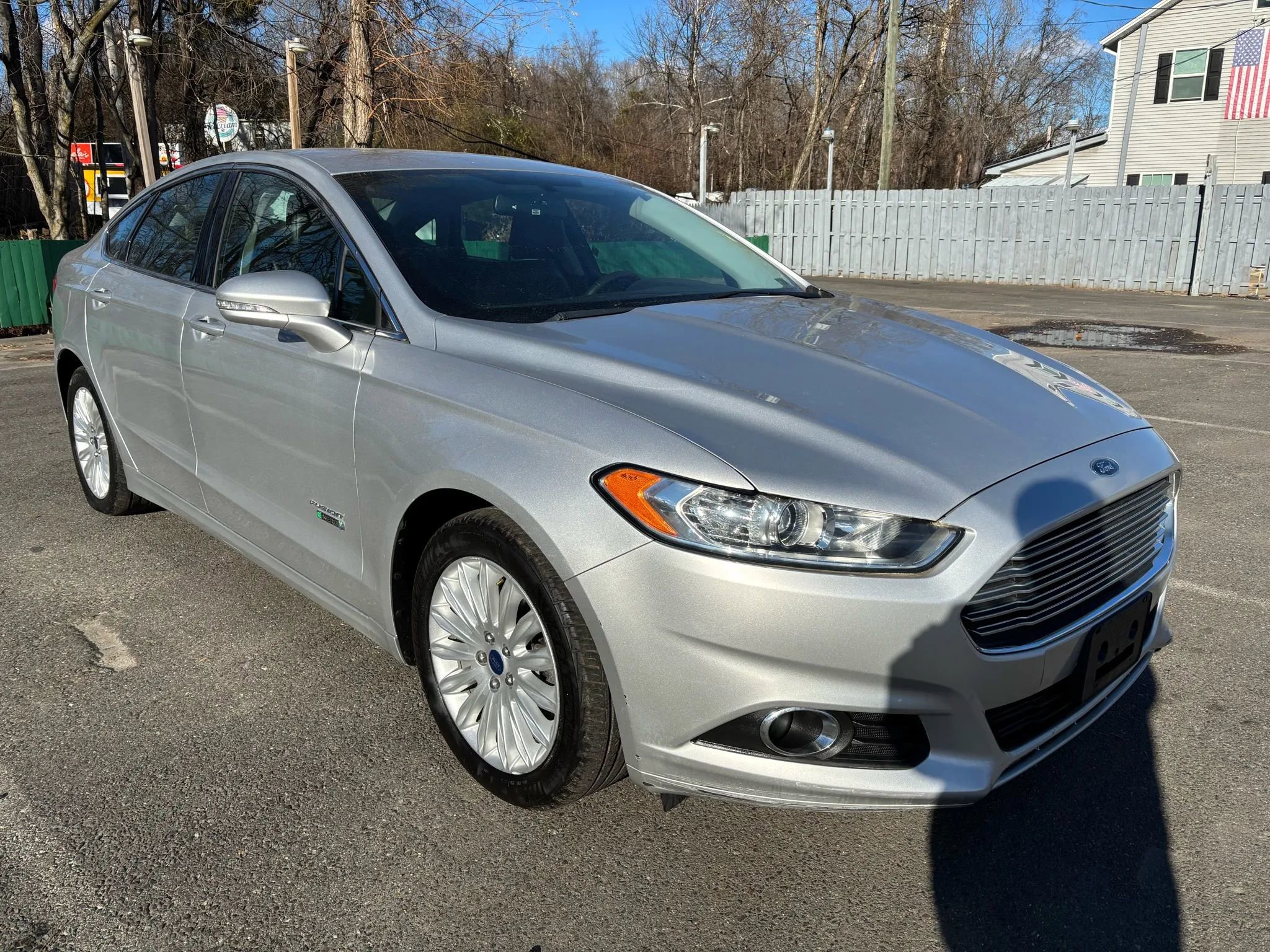 Used 2014 Ford Fusion Energi SE image 3