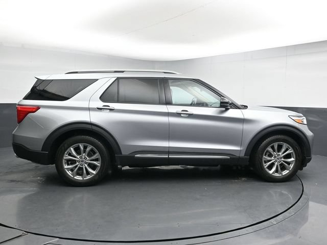 Certified 2023 Ford Explorer Limited w/ Equipment Group 301A RWD image 11