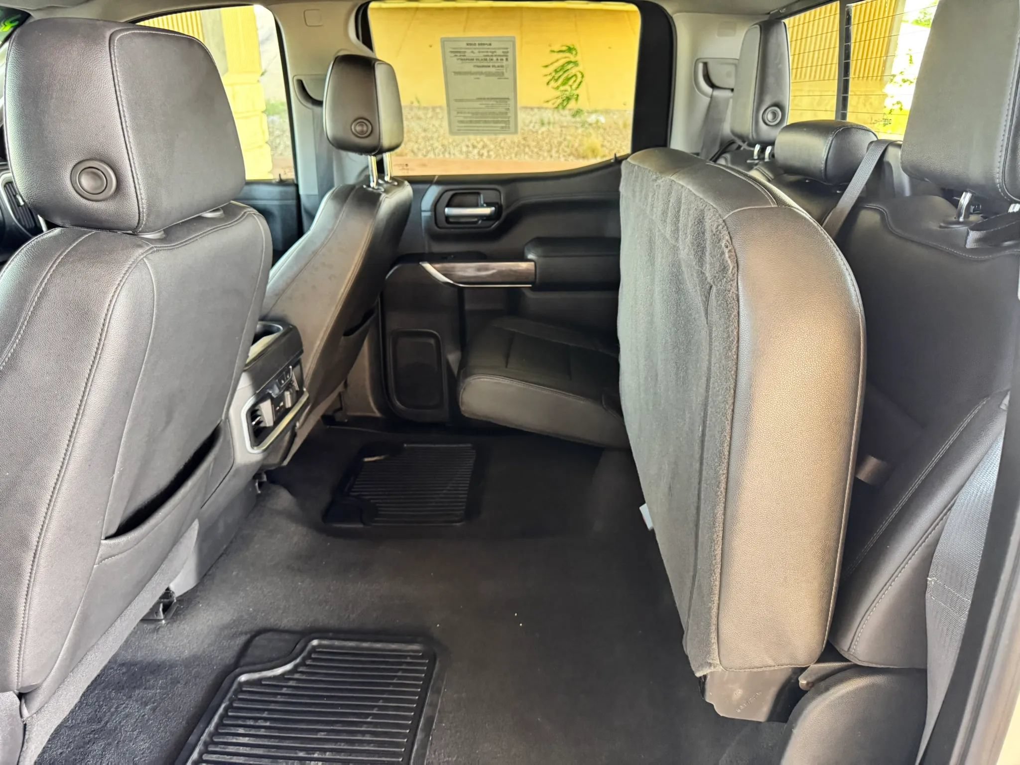 Used 2021 Chevrolet Silverado 1500 LTZ w/ LTZ Convenience Package II AWD/4WD image 19