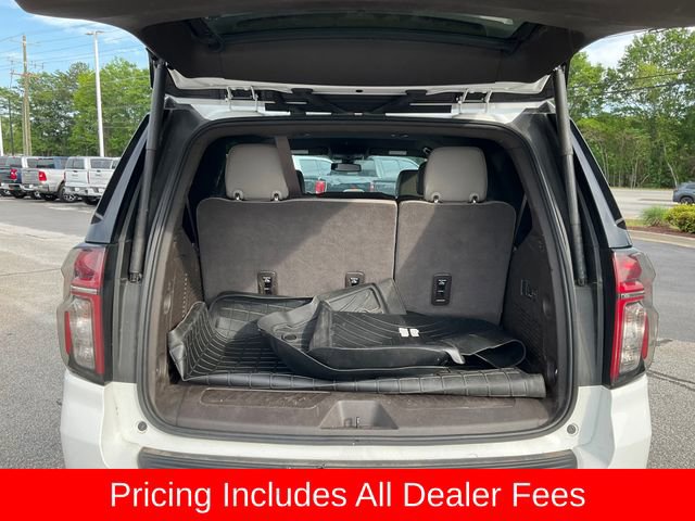 Used 2022 Chevrolet Tahoe LT w/ Luxury Package AWD/4WD image 18
