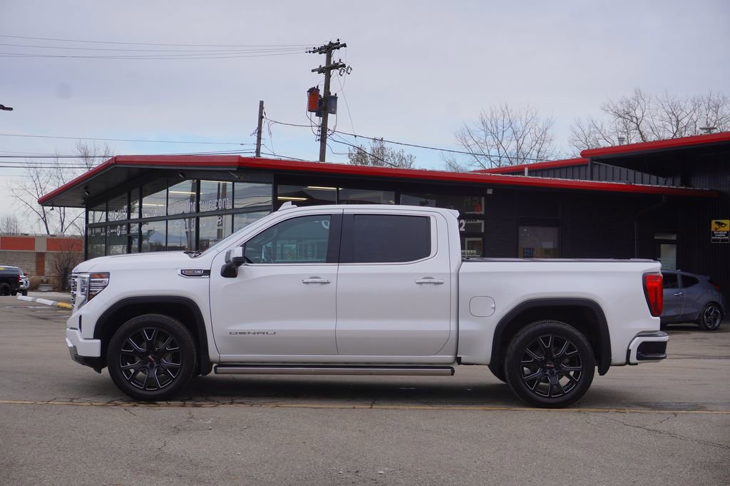 Used 2022 GMC Sierra 1500 Denali w/ Denali Reserve Package image 4