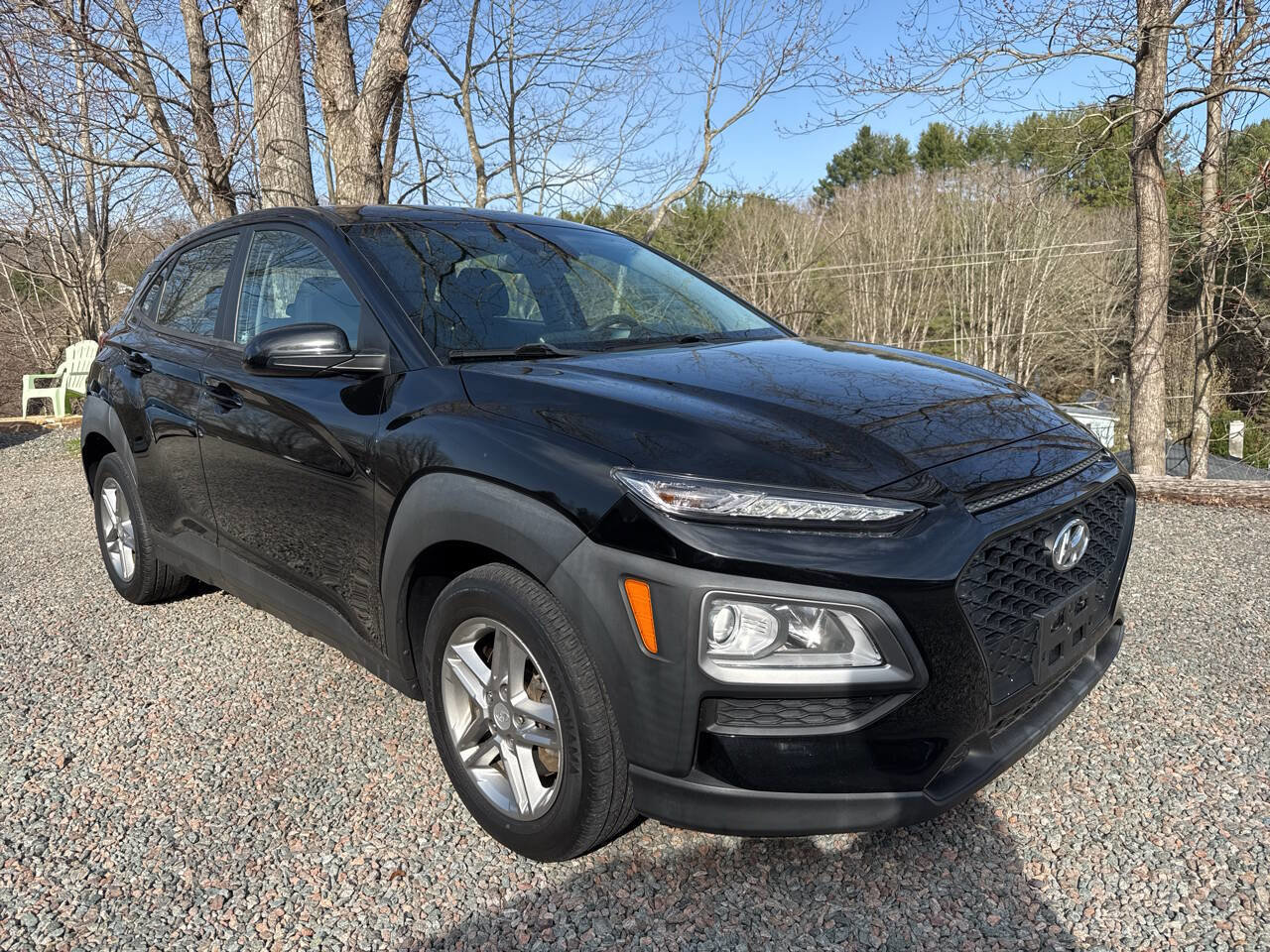 Used 2021 Hyundai Kona SE image 1