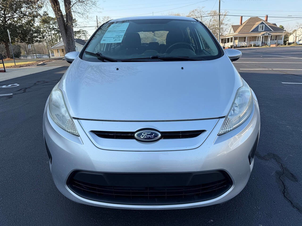 Used 2013 Ford Fiesta SE image 3
