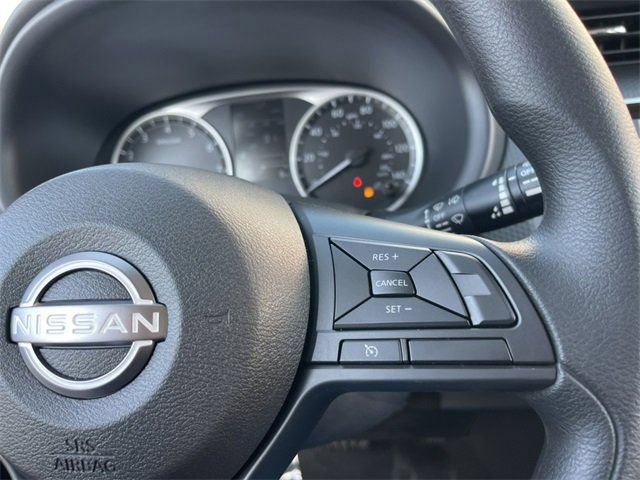 New 2025 Nissan Kicks Play S FWD image 11