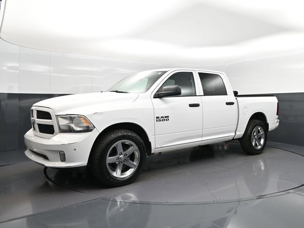 Used 2016 RAM 1500 Express AWD/4WD image 3