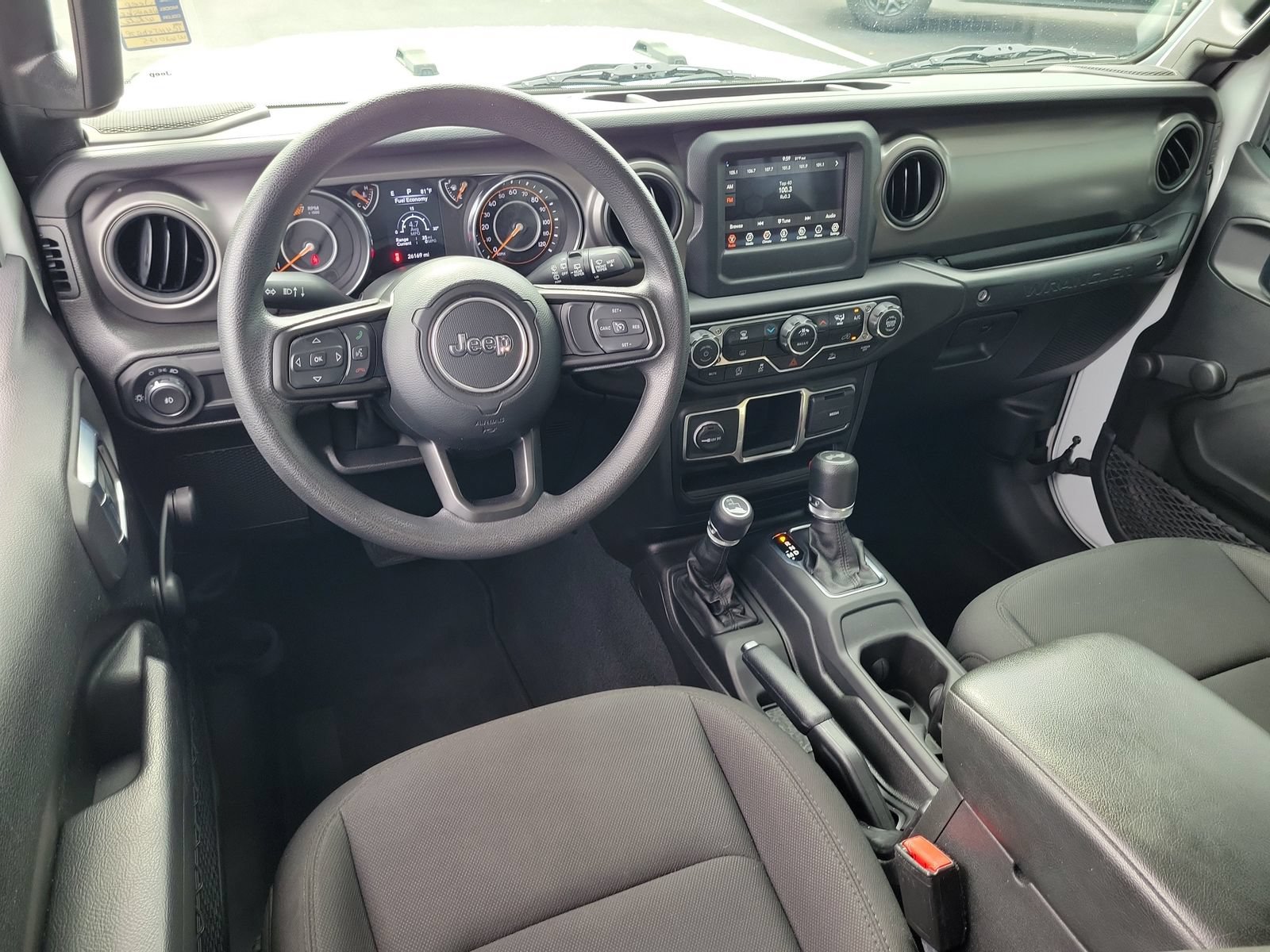 Used 2023 Jeep Wrangler Unlimited Sport AWD/4WD image 12