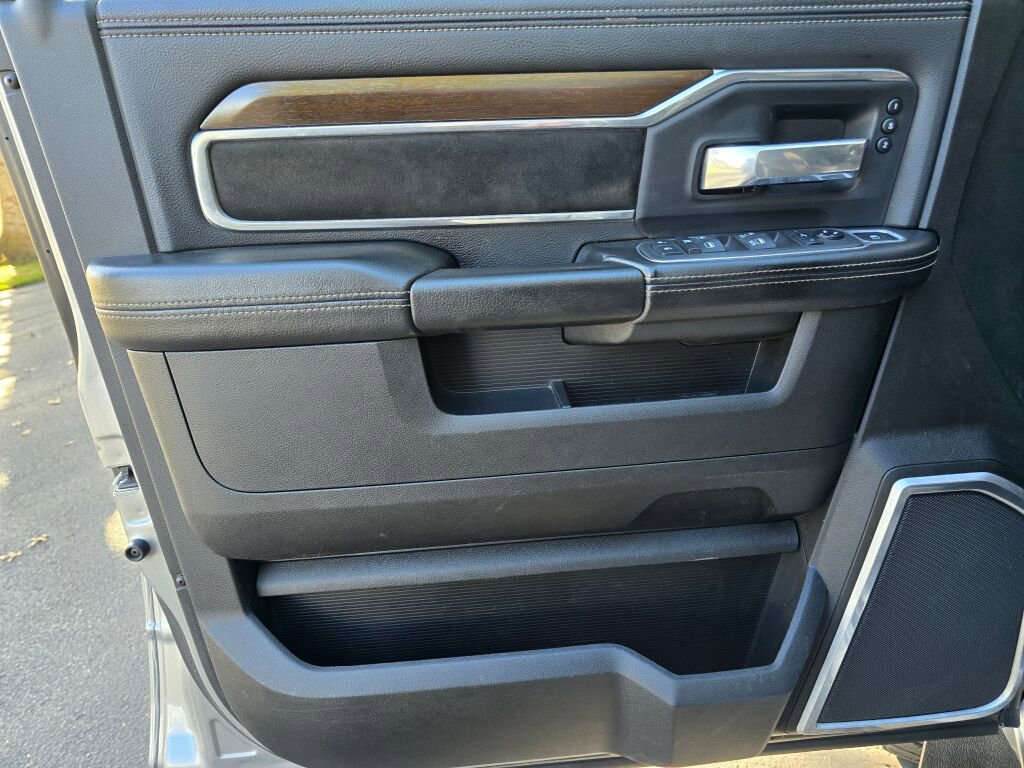 Used 2022 RAM 2500 Laramie image 26