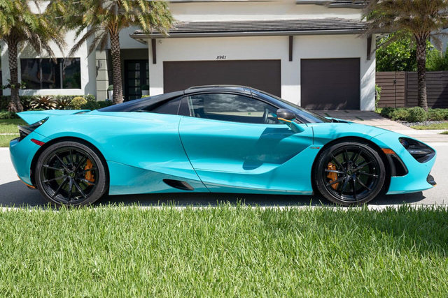 Used 2022 McLaren 720S Spider image 19