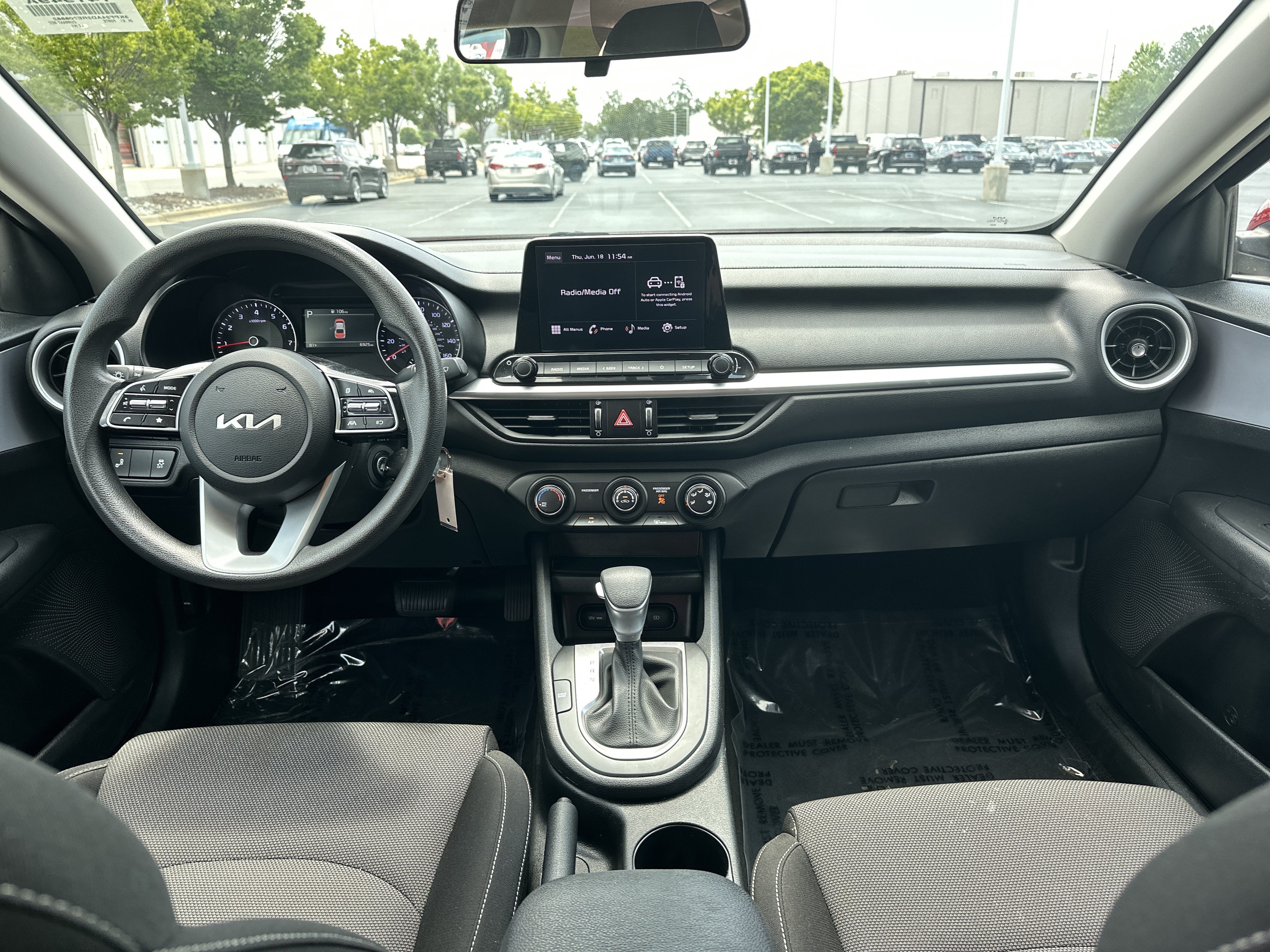 Used 2024 Kia Forte LXS w/ LXS Technology Package FWD image 29