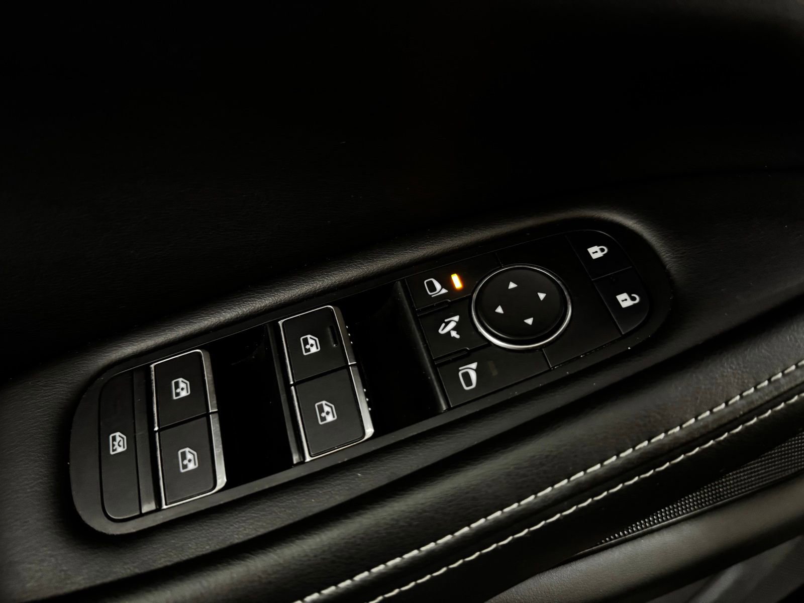 Used 2024 INFINITI QX60 Luxe AWD/4WD image 24