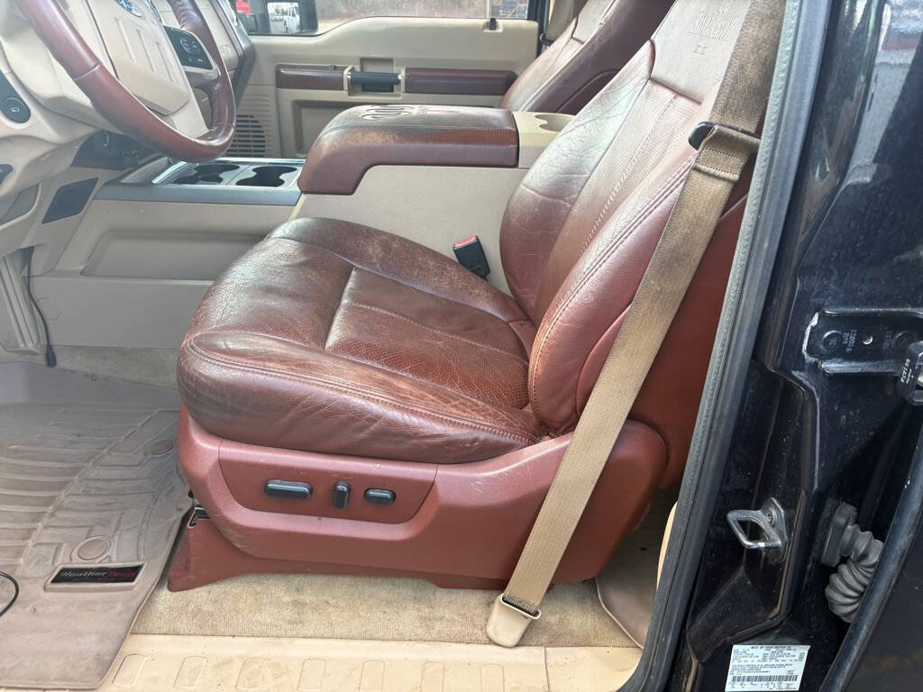 Used 2013 Ford F250 King Ranch w/ King Ranch w/Chrome Pkg AWD/4WD image 18