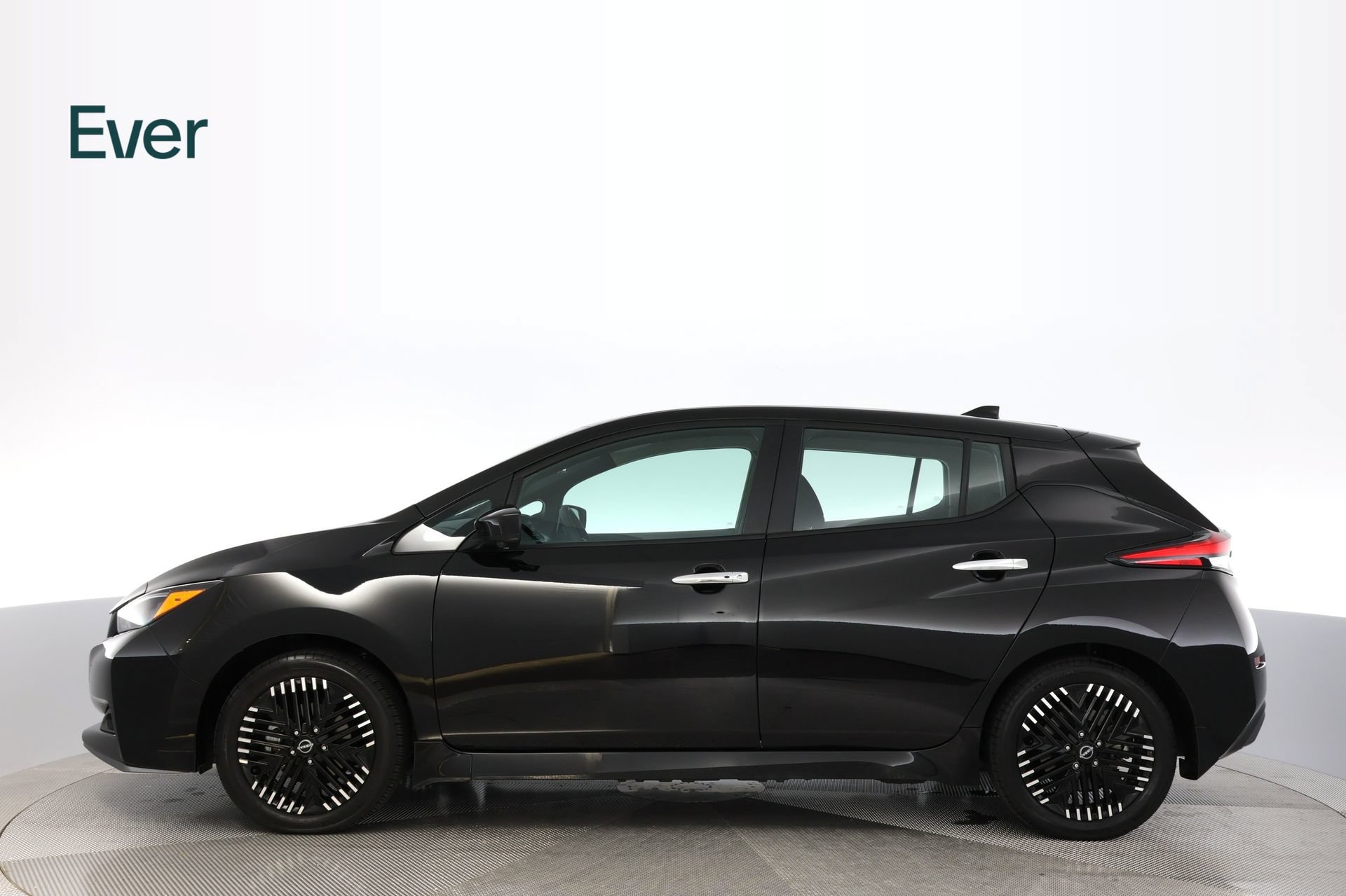 Used 2024 Nissan Leaf SV Plus FWD image 15