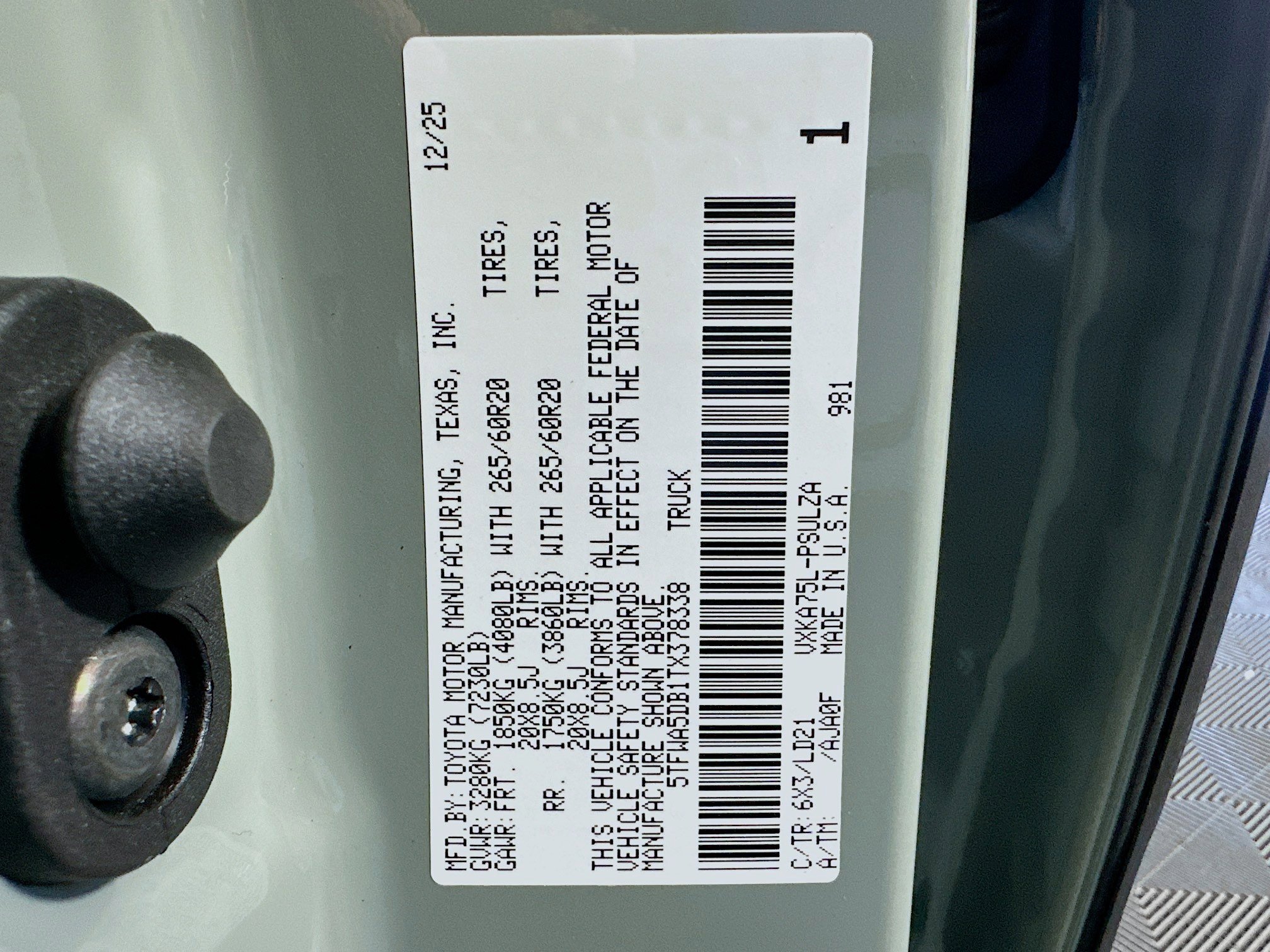 New 2026 Toyota Tundra Limited image 12